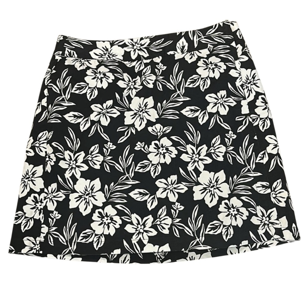 Jennifer Moore Black and White Floral Skort Skirt w Shorts Mini Skirt